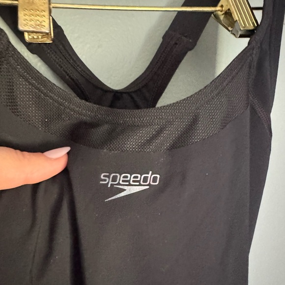 SPEEDO Black One Piece Swimsuit - Picture 14 of 16